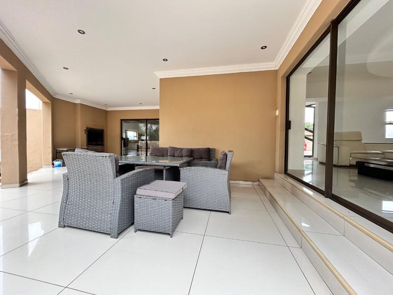 4 Bedroom Property for Sale in Ifafi North West